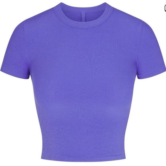Skims Soft Lounge Cropped Ribbed Tanzanite Tee Shirt NWT Size Small - Picture 1 of 6